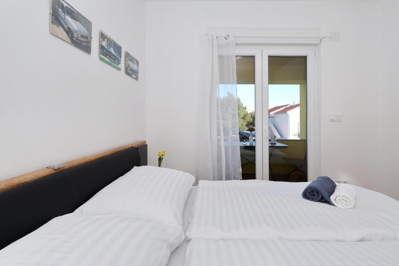 Oliva Apartment *
