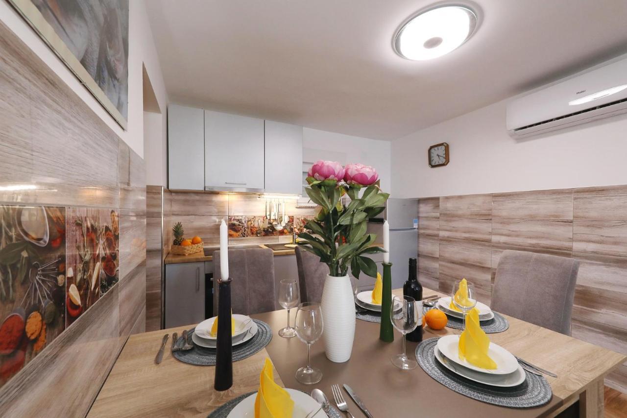 Apartment Oliva Vrsi