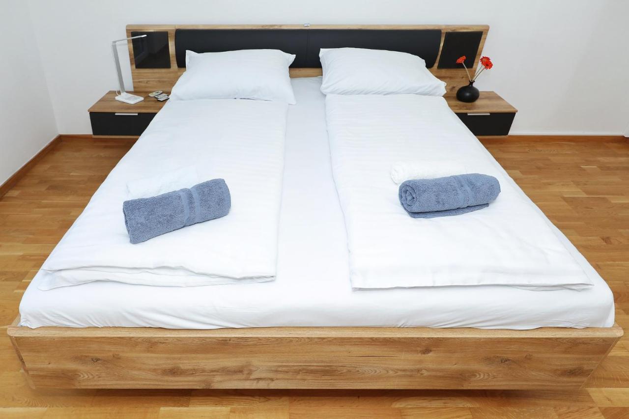 Apartment Oliva Vrsi