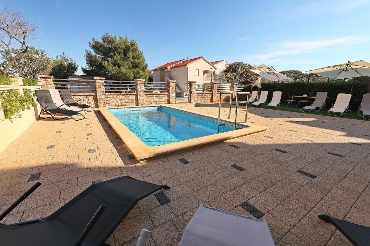 Oliva Apartment